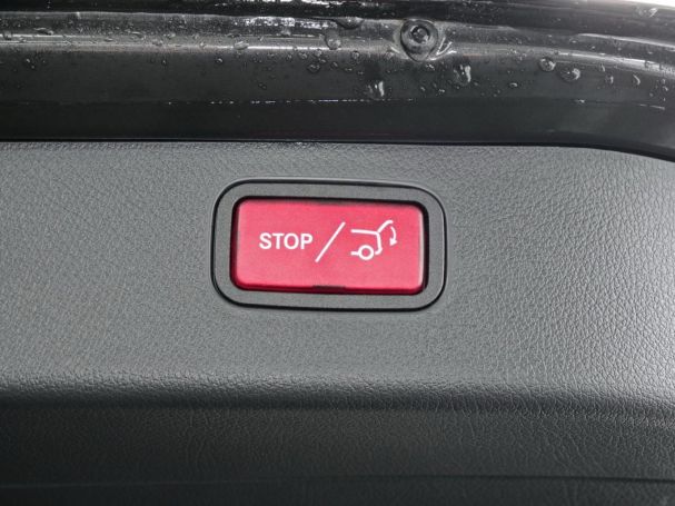 Mercedes-Benz C 200 4M T AMG Distronic Panorama AHK 360° Memory