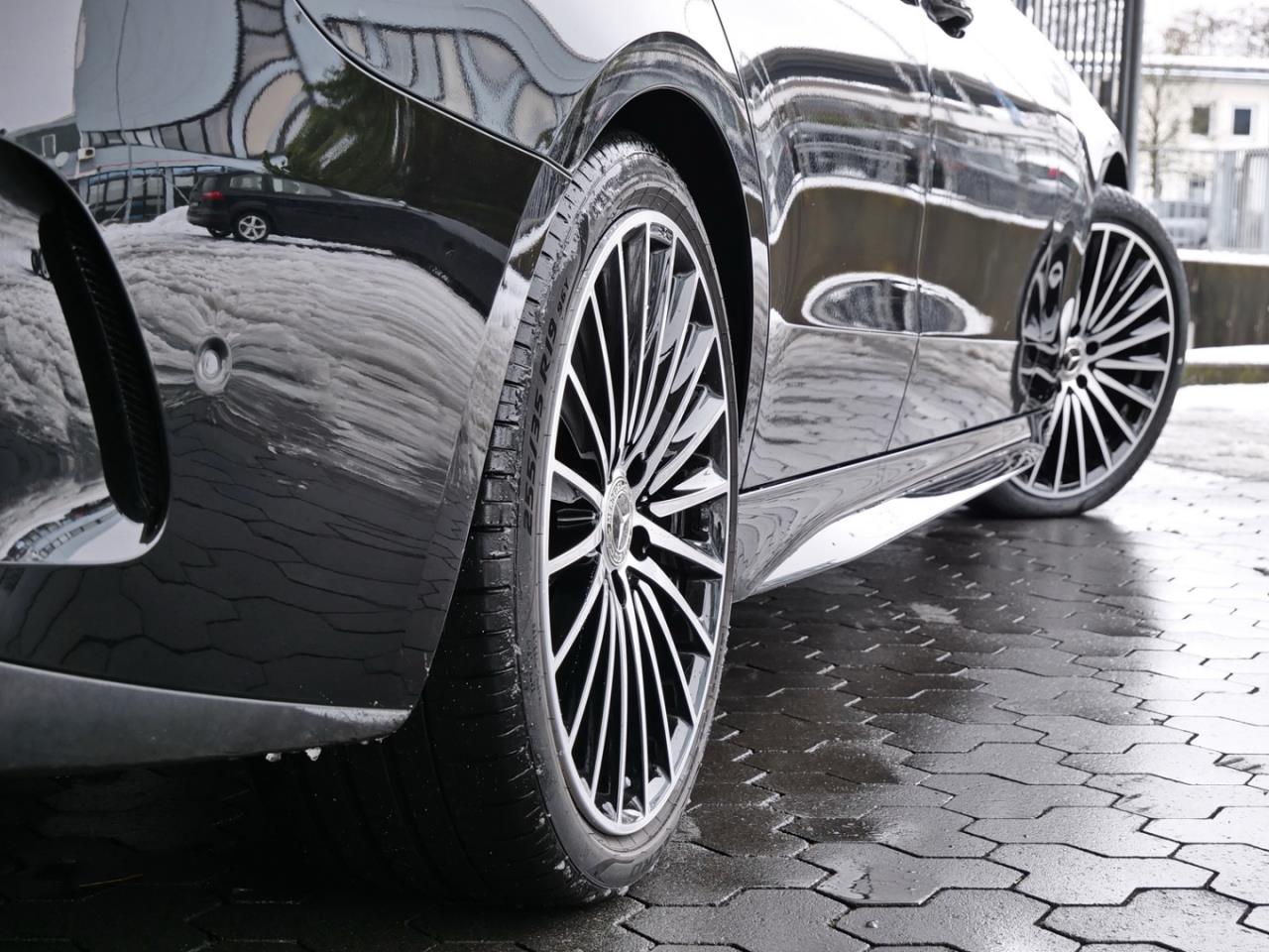 Mercedes-Benz C 200 4M T AMG Distronic Panorama AHK 360° Memory