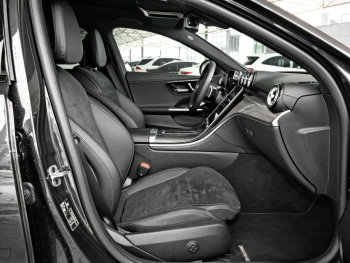 Mercedes-Benz C 200 4M T AMG Distronic Panorama AHK 360° Memory