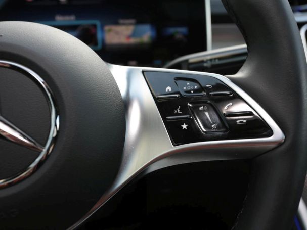 Mercedes-Benz C 200 d T Avantgarde Panorama AHK 360° Memory