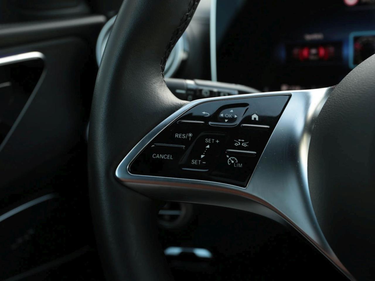 Mercedes-Benz C 200 d T Avantgarde Panorama AHK 360° Memory