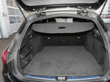 Mercedes-Benz C 200 d T Avantgarde Panorama AHK 360° Memory