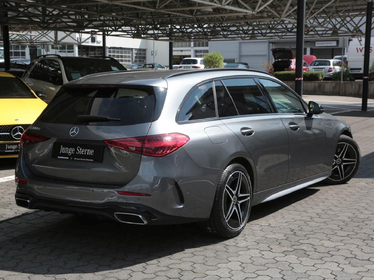 Mercedes-Benz C 200 d T AMG Night Panorama AHK Kamera Memory