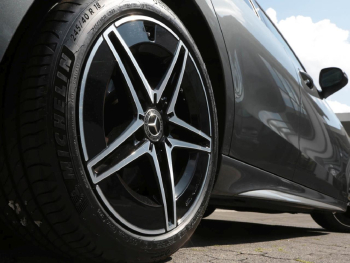 Mercedes-Benz C 200 d T AMG Night Panorama AHK Kamera Memory