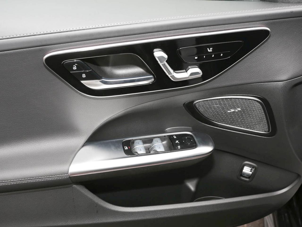 Mercedes-Benz C 200 T-Modell AMG MBUX NaviPrem AHK Memory 360°