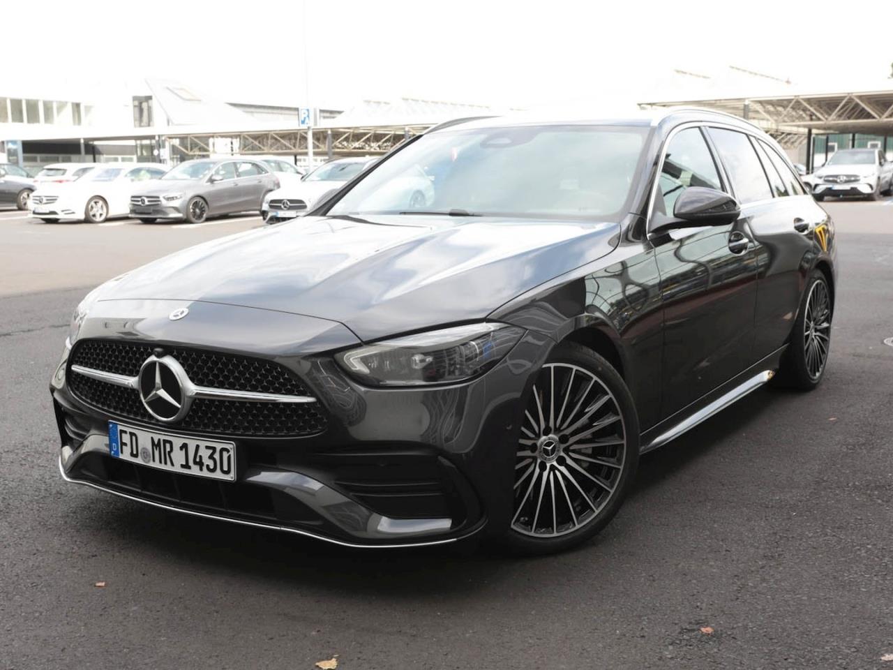 Mercedes-Benz C 200 T-Modell AMG MBUX NaviPrem AHK Memory 360°