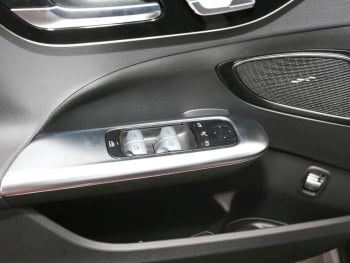 Mercedes-Benz C 200 T-Modell AMG MBUX NaviPrem AHK Memory 360° Mercedes-Benz C 200 T-Modell AMG MBUX NaviPrem AHK Memory 360°