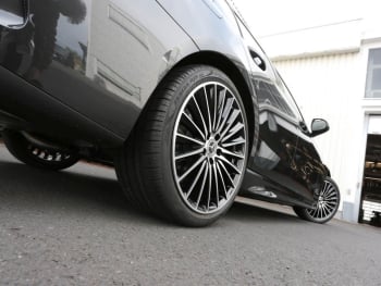 Mercedes-Benz C 200 T-Modell AMG MBUX NaviPrem AHK Memory 360° Mercedes-Benz C 200 T-Modell AMG MBUX NaviPrem AHK Memory 360°