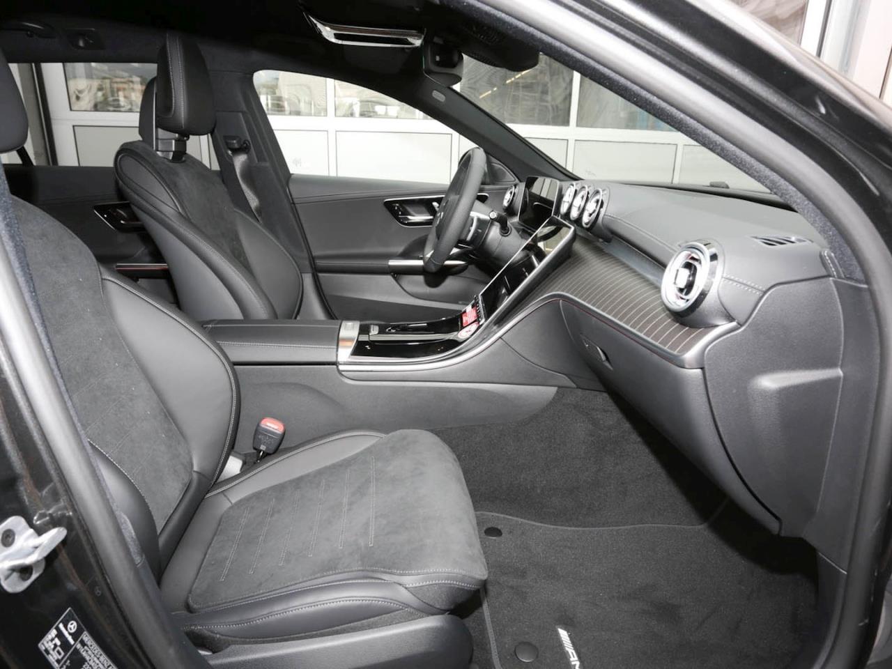 Mercedes-Benz C 200 T-Modell AMG MBUX NaviPrem AHK Memory 360°