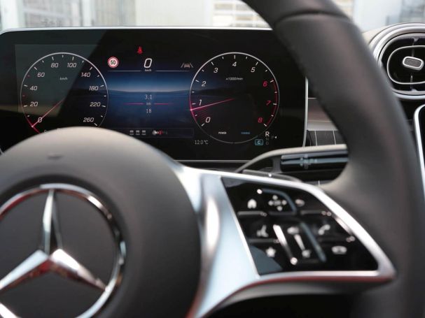 Mercedes-Benz C 200 T-Modell Avantgarde Panorama AHK Memory