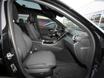 Mercedes-Benz C 200 T-Modell Avantgarde Panorama AHK Memory