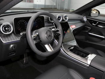 Mercedes-Benz C 200 T-Modell AMG Night MBUX Navi 360° MemoryP