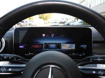 Mercedes-Benz C 200 T AMG MBUXNavi-Prem. Kamera Easy-Pack AHK