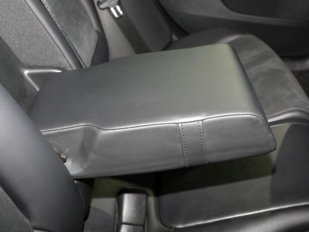 Mercedes-Benz C 200 T AMG MBUXNavi-Prem. Kamera Easy-Pack AHK Mercedes-Benz C 200 T AMG MBUXNavi-Prem. Kamera Easy-Pack AHK