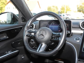 Mercedes-Benz C 200 T AMG MBUXNavi-Prem. Kamera Easy-Pack AHK
