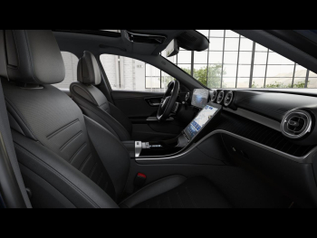 Mercedes-Benz C 200 T AMG Night Panorama 360° AHK Easy-Pack