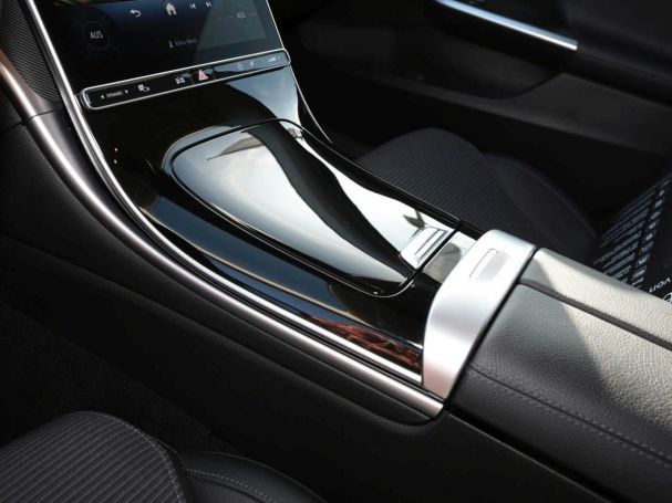 Mercedes-Benz C 220 d 4M T Avantgarde ParkPaket EasyP Ambiente