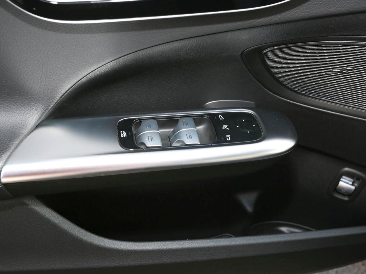 Mercedes-Benz C 220 d 4M T Avantgarde ParkPaket EasyP Ambiente