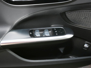 Mercedes-Benz C 220 d 4M T Avantgarde ParkPaket EasyP Ambiente