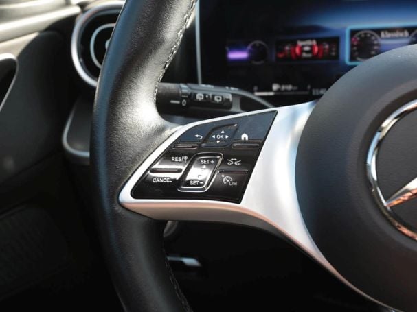 Mercedes-Benz C 220 d 4M T Avantgarde ParkPaket EasyP Ambiente