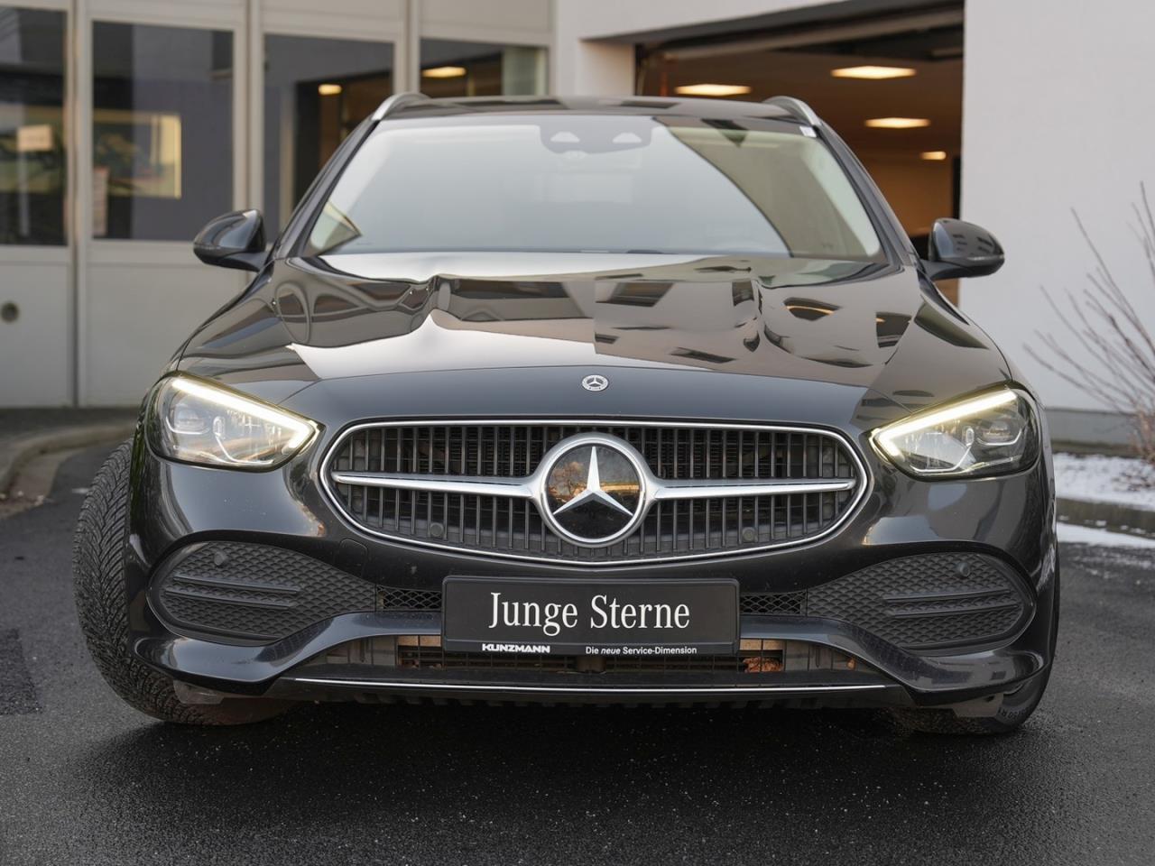 Mercedes-Benz C 220 d T Avantgarde Navi-Prem Distronic Kamera