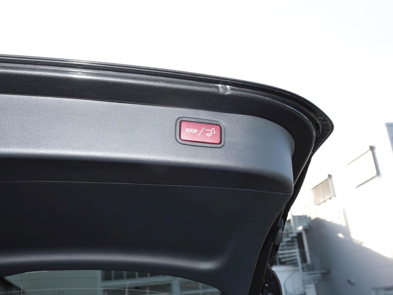 Mercedes-Benz C 220 d T-Modell AMG Night Navi Memory AHK 360°