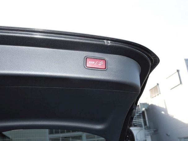 Mercedes-Benz C 220 d T-Modell AMG Night Navi Memory AHK 360°