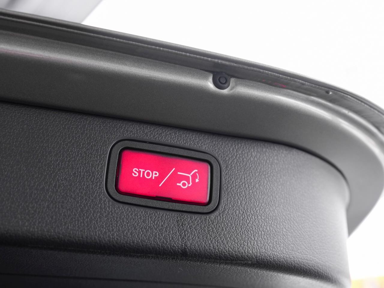 Mercedes-Benz C 220 d T Avantgarde Distronic EasyP AHK Kamera