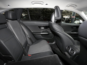 Mercedes-Benz C 220 d T Avantgarde Distronic Standheizung AHK