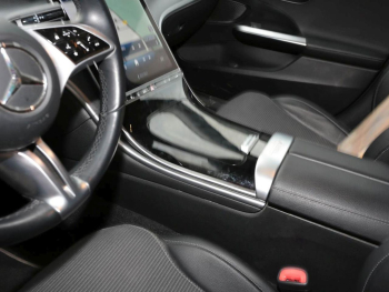 Mercedes-Benz C 220 d T Avantgarde Distronic Standheizung AHK