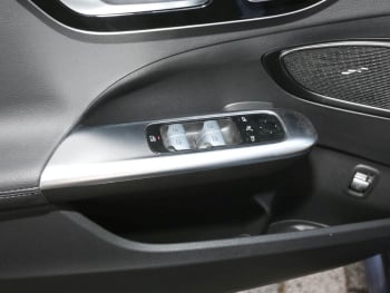 Mercedes-Benz C 220 d T AMG Panorama Distronic Kamera AHK