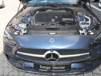 Mercedes-Benz C 220 d T AMG Panorama Distronic Kamera AHK