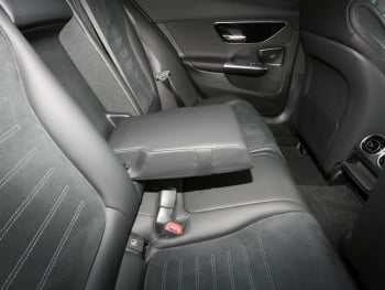 Mercedes-Benz C 220 d T AMG Panorama Distronic Kamera AHK