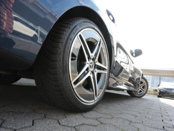 Mercedes-Benz C 220 d T AMG Panorama Distronic Kamera AHK