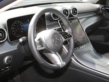 Mercedes-Benz C 220 d T Avantgarde Distronic Kamera Easy-Pack