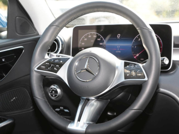 Mercedes-Benz C 220 d T Avantgarde Distronic Kamera Easy-Pack