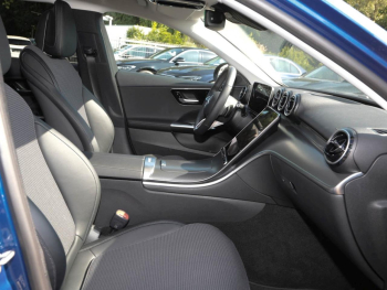 Mercedes-Benz C 220 d T Avantgarde Distronic Kamera Easy-Pack