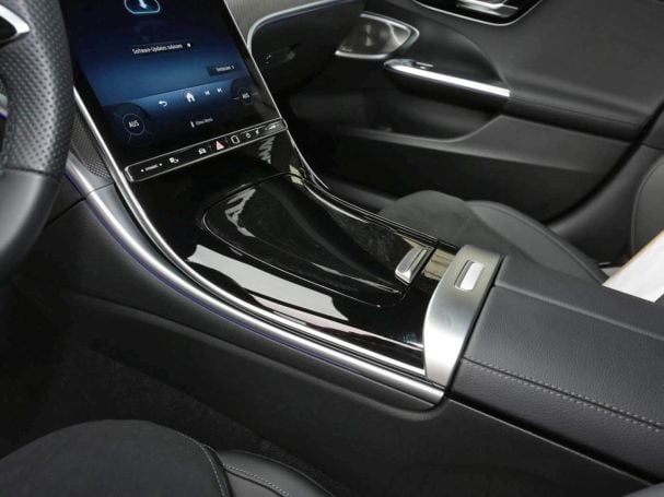 Mercedes-Benz C 220 d T AMG Night Navi Panorama Memory 360° Mercedes-Benz C 220 d T AMG Night Navi Panorama Memory 360°