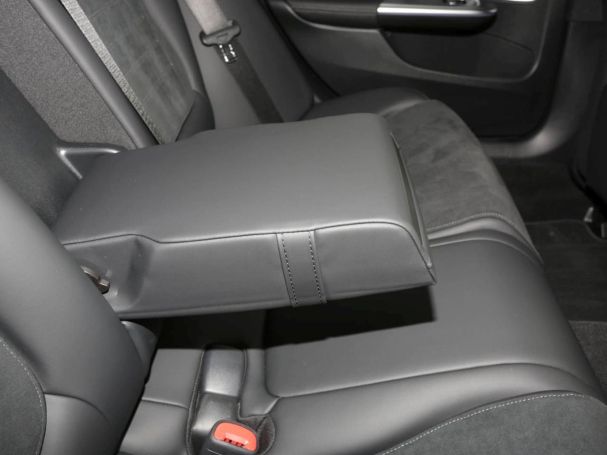 Mercedes-Benz C 220 d T AMG Night Navi Panorama Memory 360°