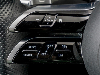 Mercedes-Benz C 300 d T AMG Night MBUX Navi-Prem AHK EasyPack