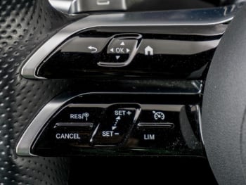 Mercedes-Benz C 300 d T AMG Night MBUX Navi-Prem AHK EasyPack