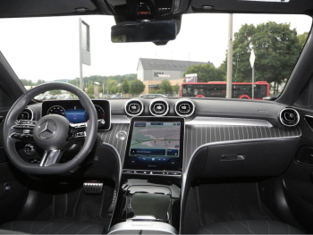Mercedes-Benz C 300 d T AMG Night Panorama Kamera Easy-Pack