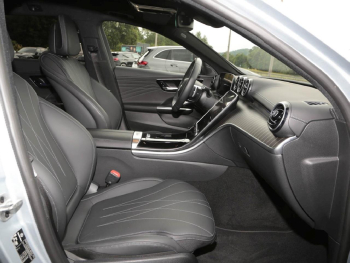 Mercedes-Benz C 300 d T AMG Night Panorama Kamera Easy-Pack