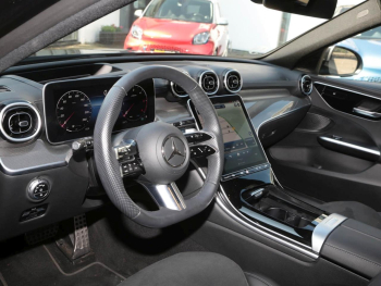 Mercedes-Benz C 300 d T AMG MBUX Navi-Prem. HeadUp AHK EasyP