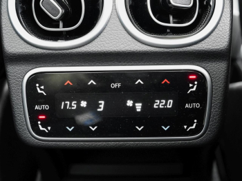 Mercedes-Benz C 300 d T AMG Night Panorama Distronic Memory