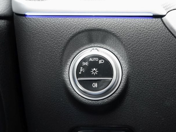 Mercedes-Benz C 300 d T AMG Night Panorama Distronic Memory