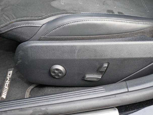 Mercedes-Benz C 300 d T AMG MBUXNavi-Prem. Kamera Easy-P AHK