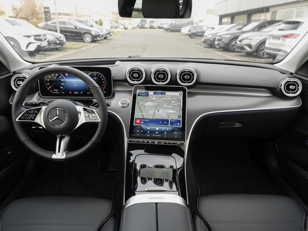 Mercedes-Benz C 300 de 4M T Avantgarde Panorama Memory 360°