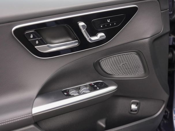Mercedes-Benz C 300 de 4M T Avantgarde Panorama Memory 360°