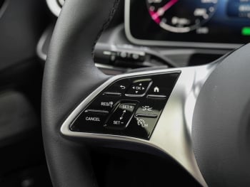 Mercedes-Benz C 300 de 4M T Avantgarde Panorama Memory 360°